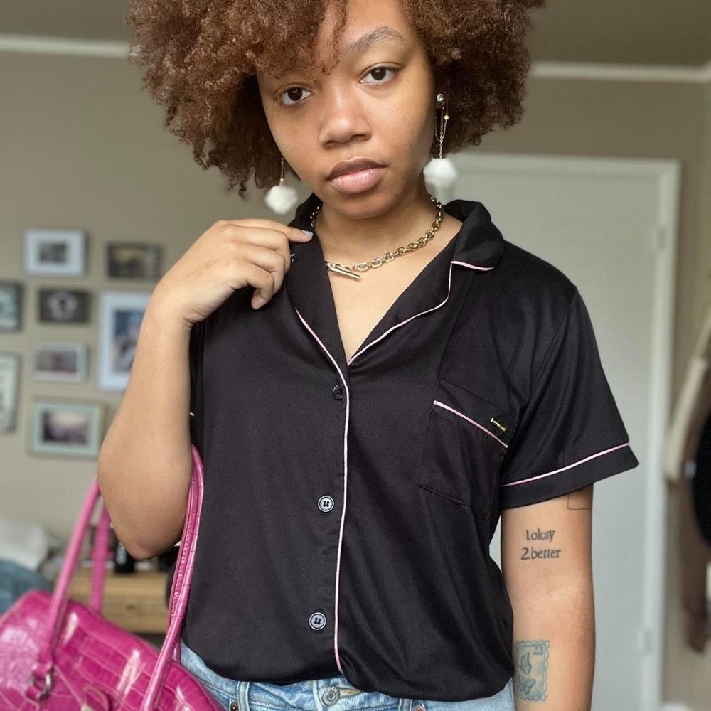 BLACK/PINK BCBMAZAZRIA PAJAMA TOP